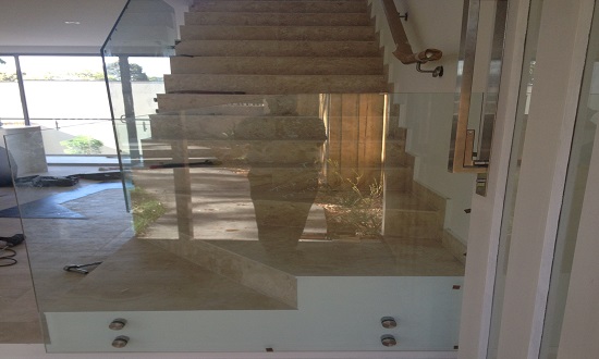 Frameless glass balustrade